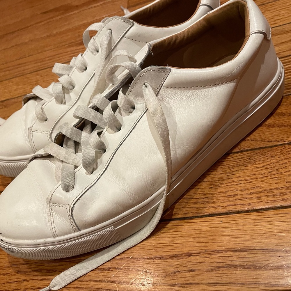 American eagle tennis shoes